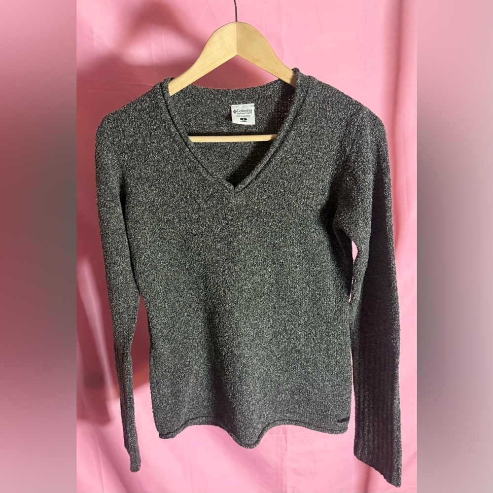 Columbia Women's Gray V-Neck Sweater Size S